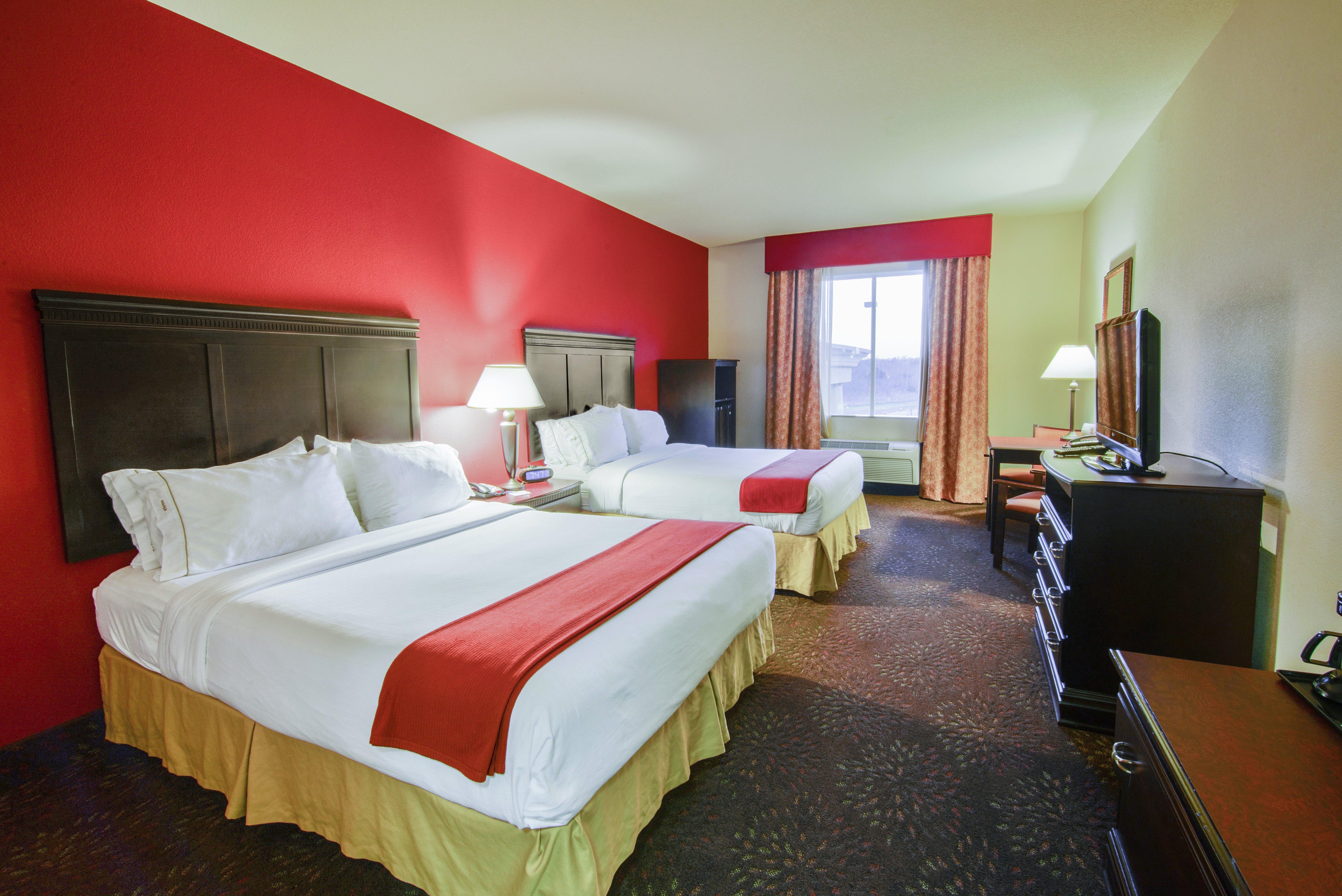 Holiday Inn Express Hotel & Suites Terrell By Ihg Екстериор снимка